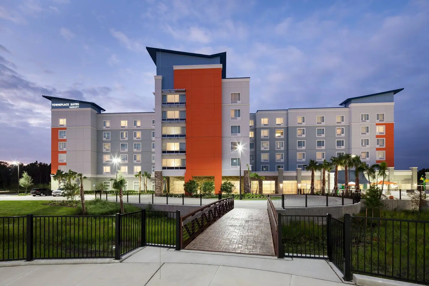 TownePlace Suites by Marriott Orlando at SeaWorld® EXTERIOR