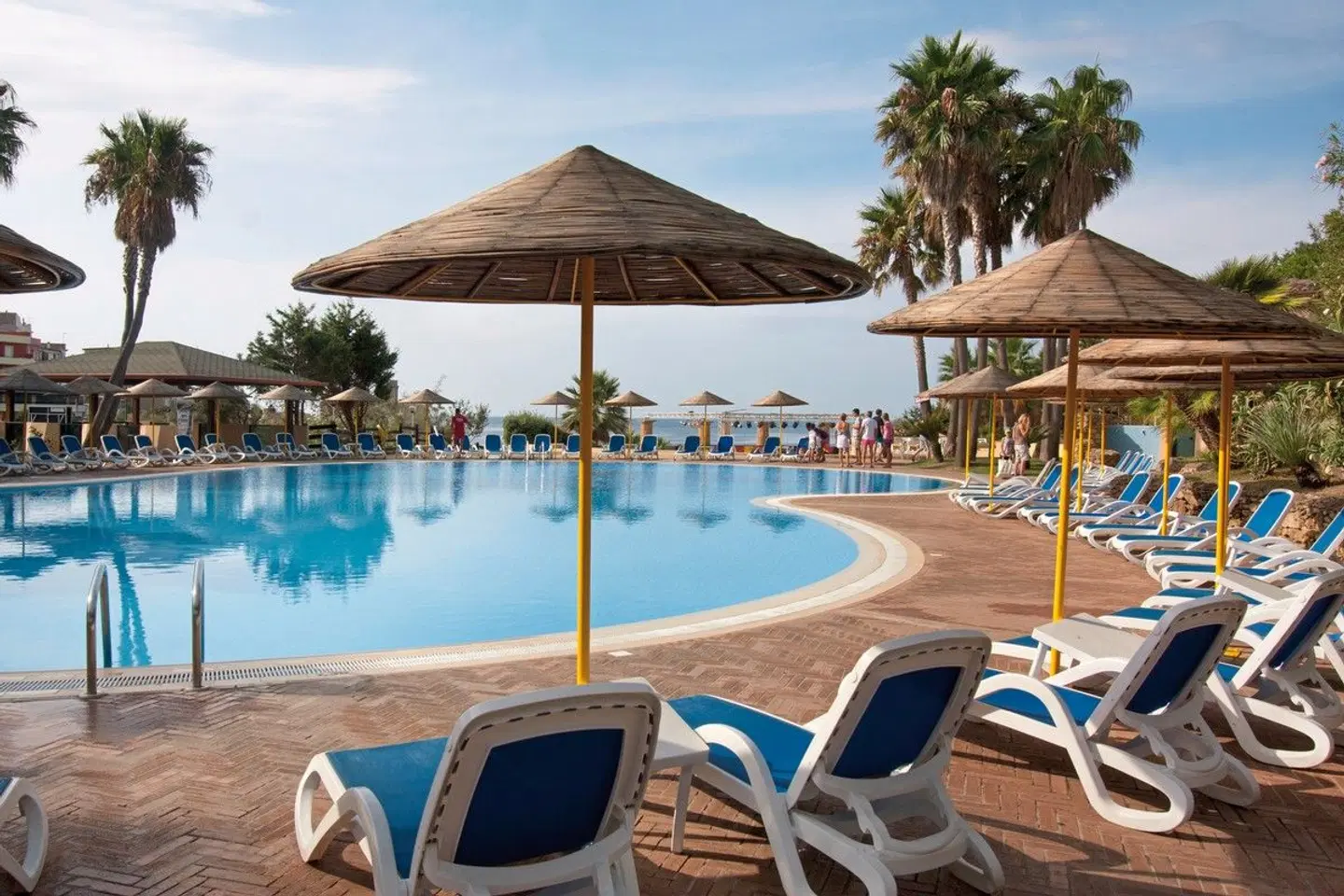 TH Le Castella Baia degli Dei OUTDOOR_POOL