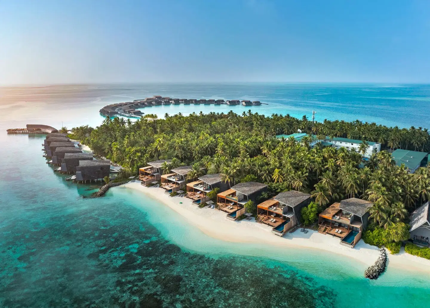 The St. Regis Maldives Vommuli Resort EXTERIOR