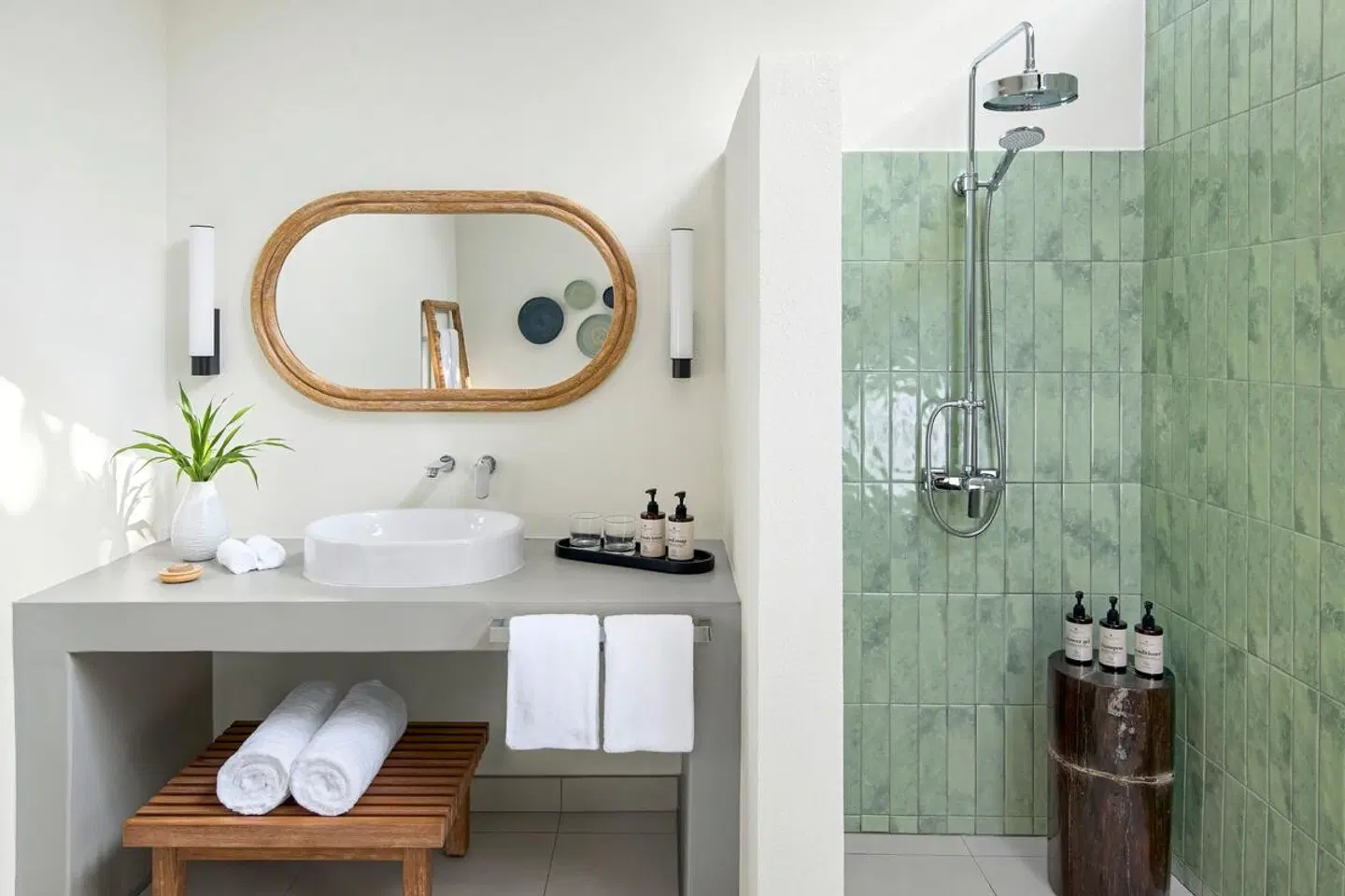 NH Collection Maldives Reethi Resort Badezimmer