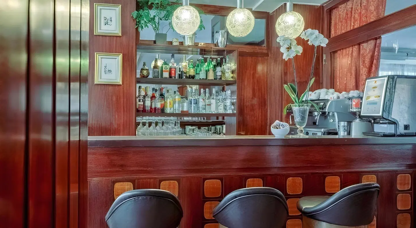 Rigel Bar
