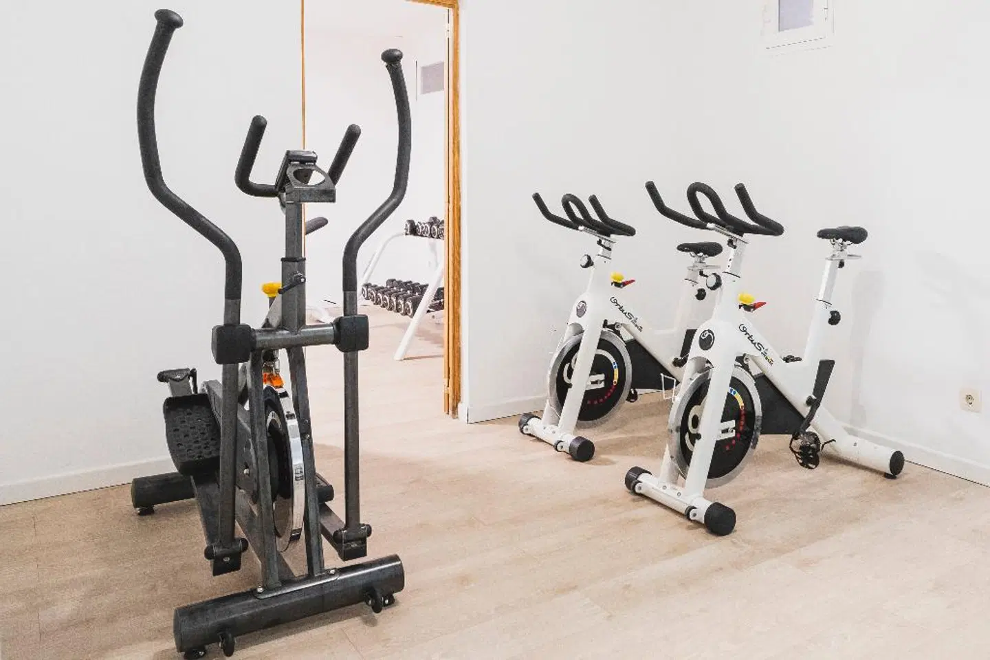 Amic Miraflores SPORTS_AND_LEISURE