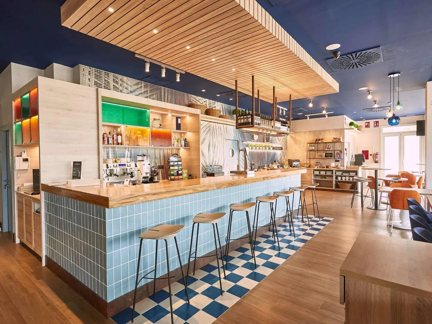 ibis Elche Bar