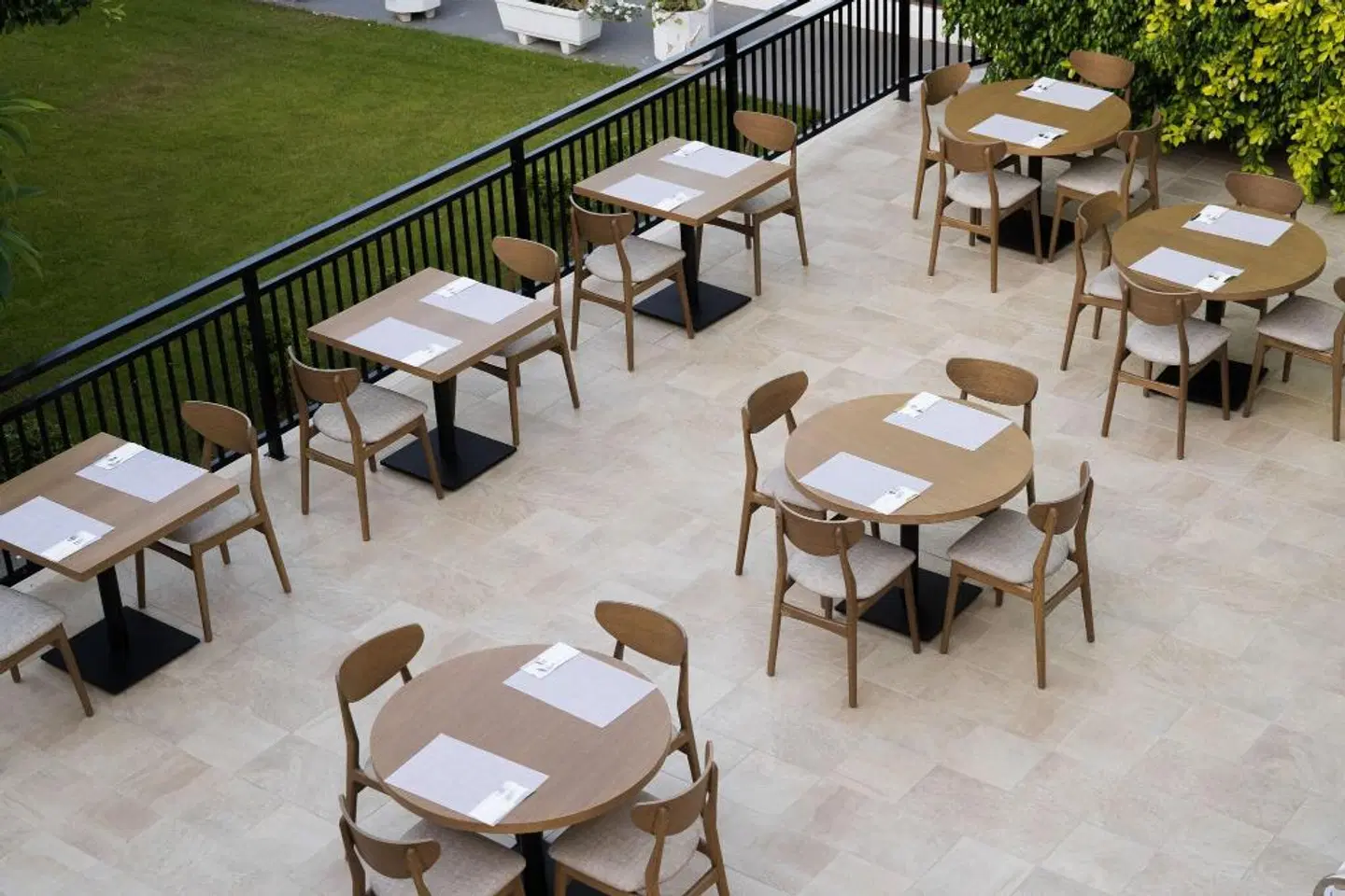 Malia Holidays Terrasse