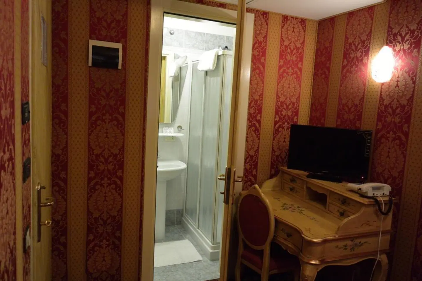 Belle Arti ROOM_EXAMPLE