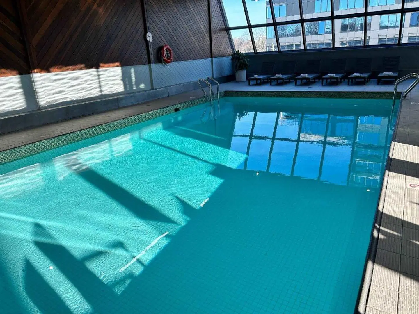 Atlantica Hotel Halifax Hallenbad