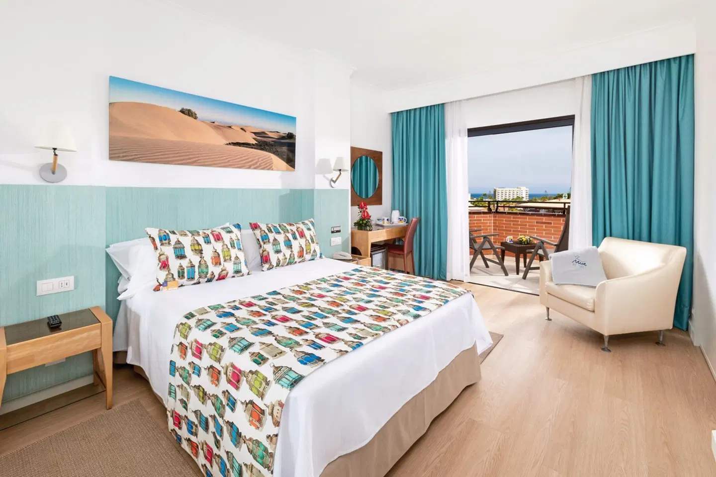 MUR Hotel Neptuno ROOM_EXAMPLE