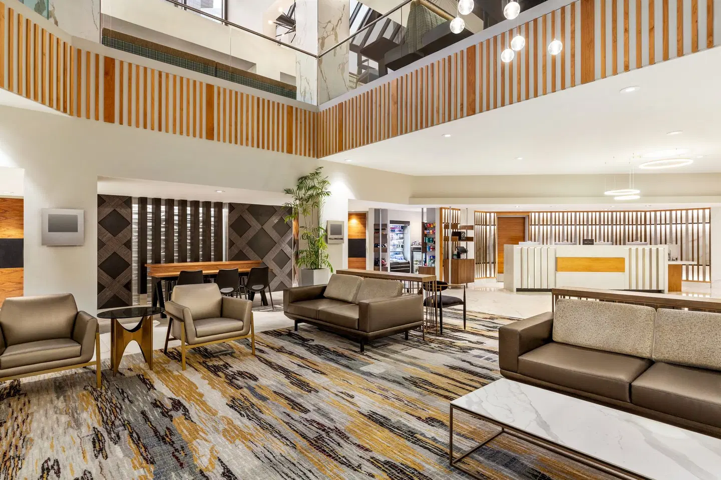 Crowne Plaza Seattle Downtown Area by IHG LOUNGE_LOBBY