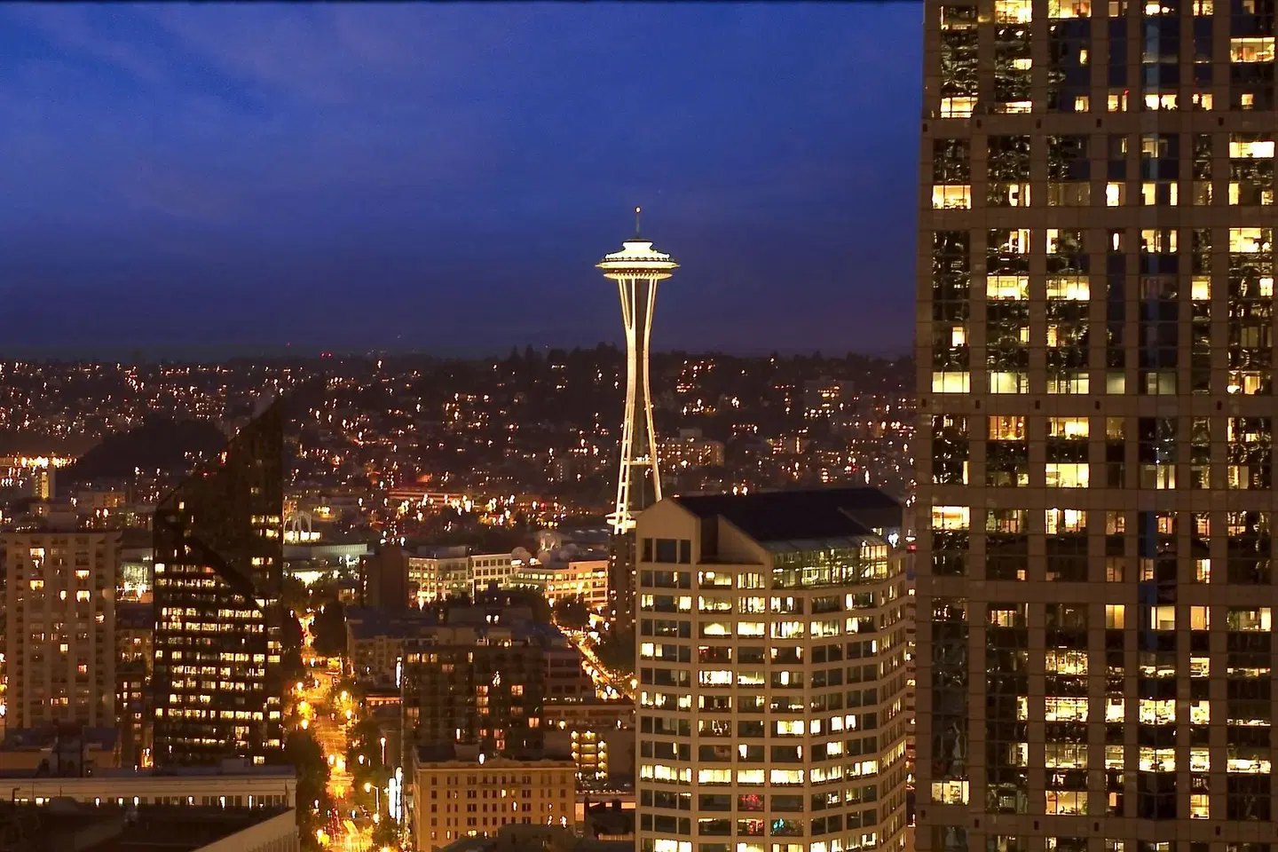 Crowne Plaza Seattle Downtown Area by IHG EXTERIOR