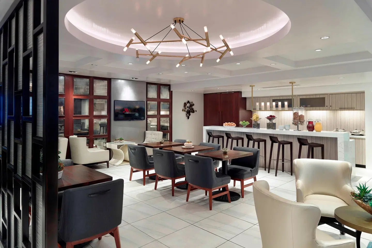 New Orleans Marriott Metairie at Lakeway Bar