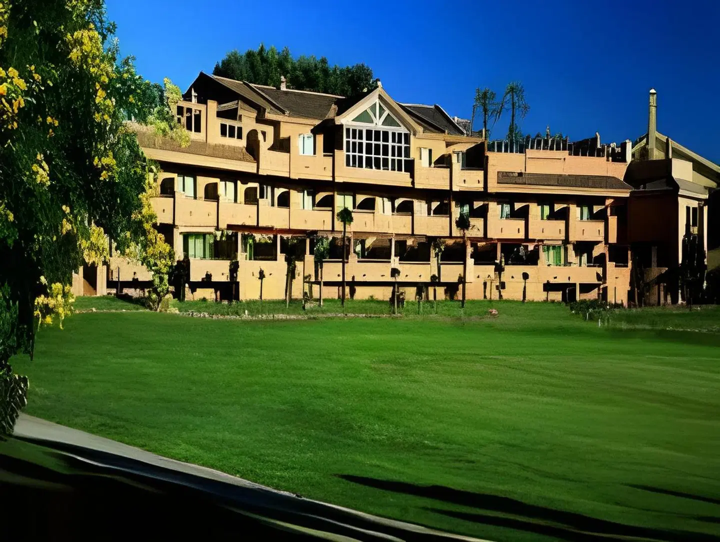 Rio Real Golf Hotel EXTERIOR