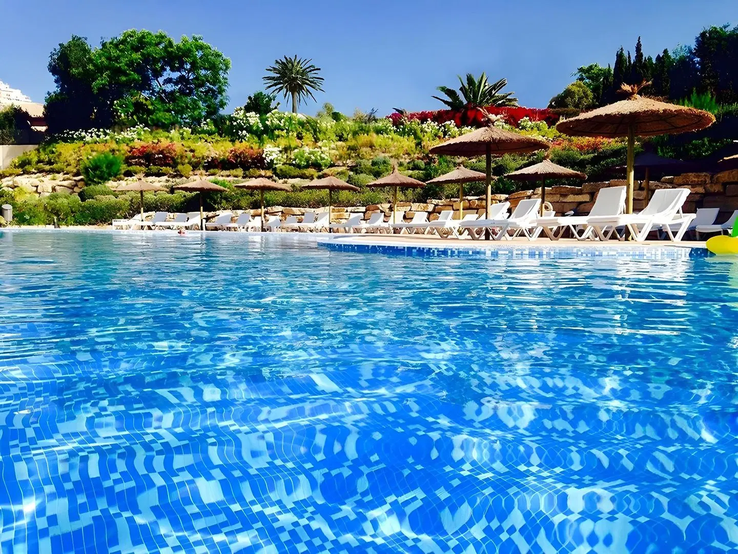 Sercotel Hotel Bonalba Alicante OUTDOOR_POOL