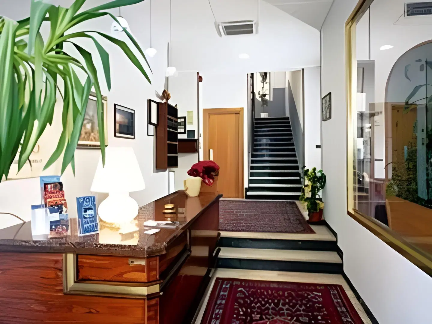 Mediterranée LOUNGE_LOBBY