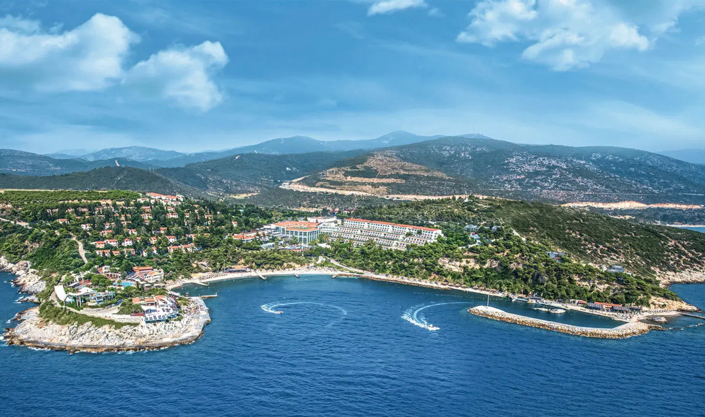 Pine Bay Holiday Resort LANDSCAPE