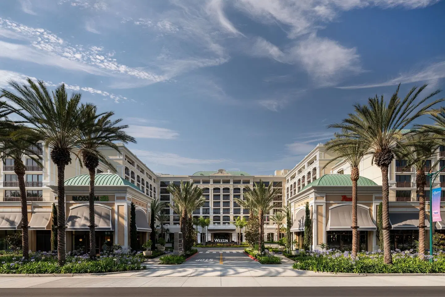 The Westin Anaheim Resort EXTERIOR