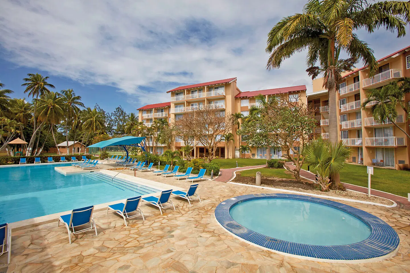 Divi Southwinds Beach Resort OUTDOOR_POOL