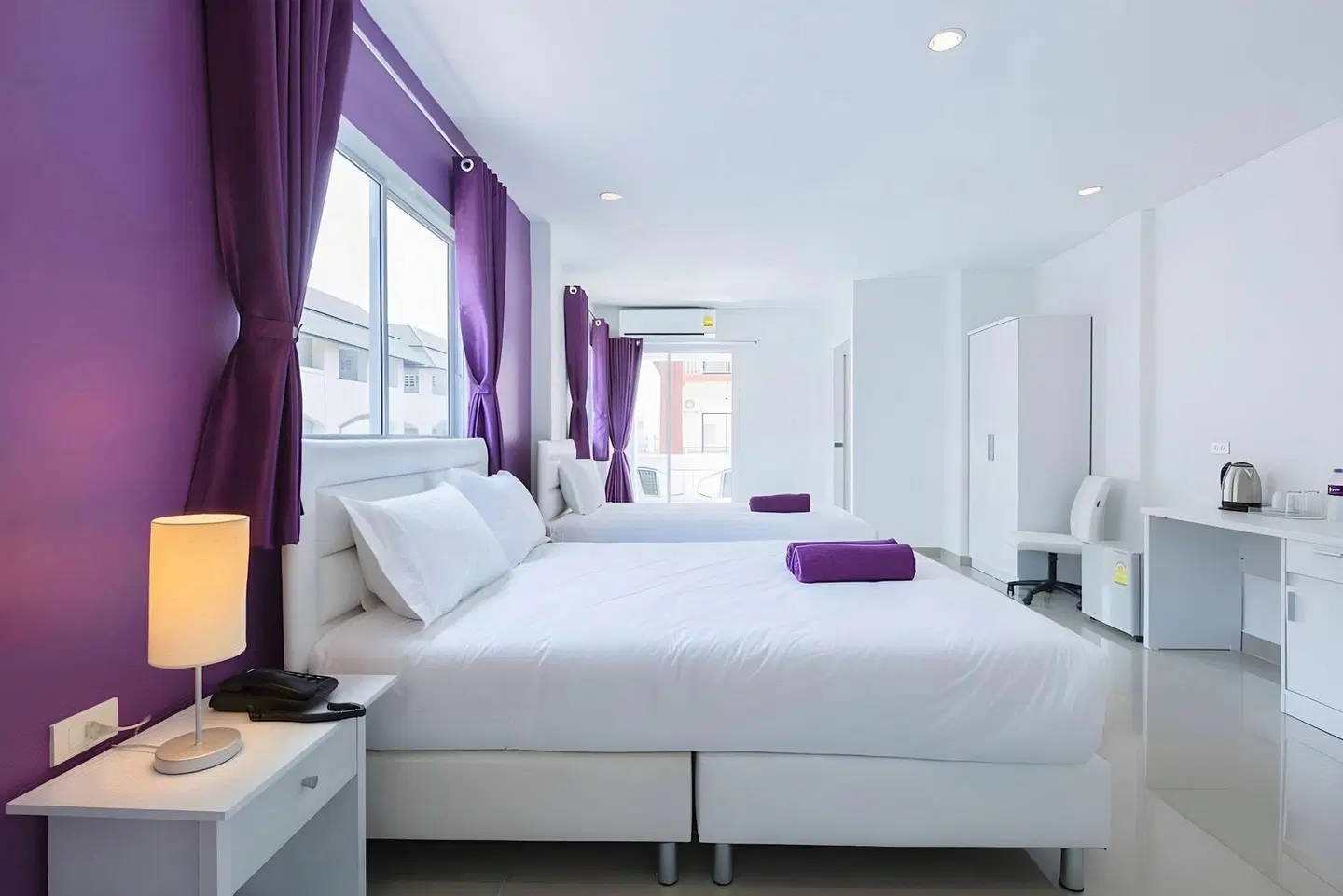 Z by Zing ROOM_EXAMPLE