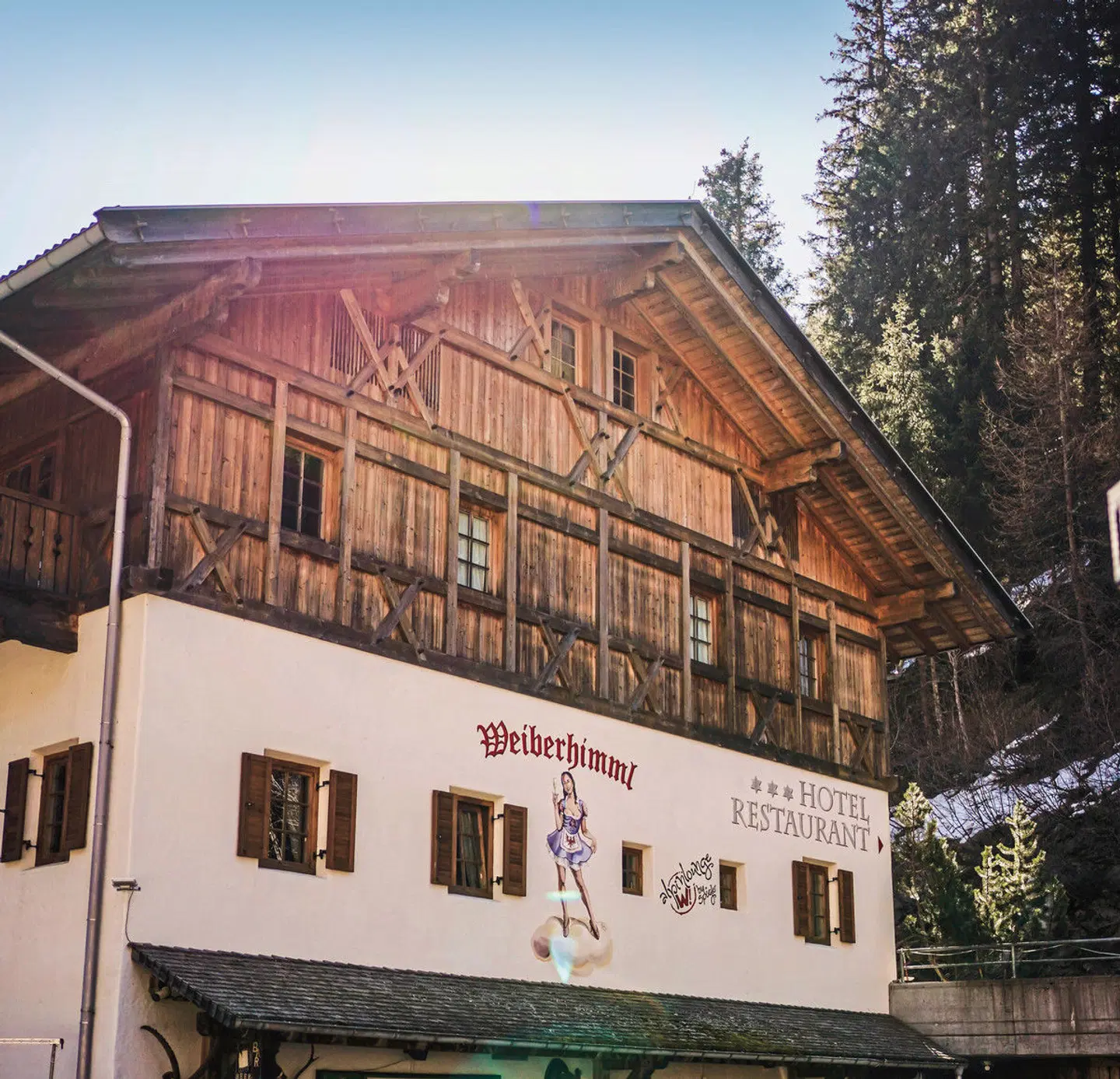 Weiberhimmel-Alpinlounge EXTERIOR