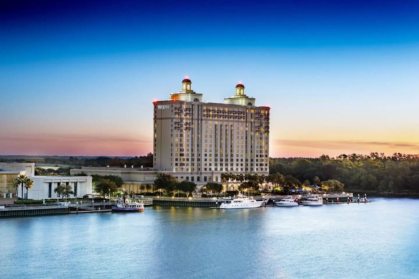 The Westin Savannah Harbor Golf Resort & Spa OUTDOOR_POOL