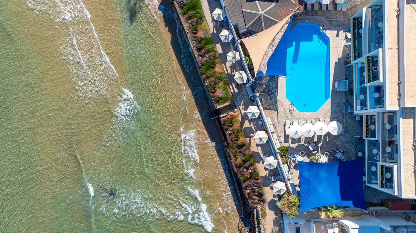 Sunset Beach Hotel OUTDOOR_POOL