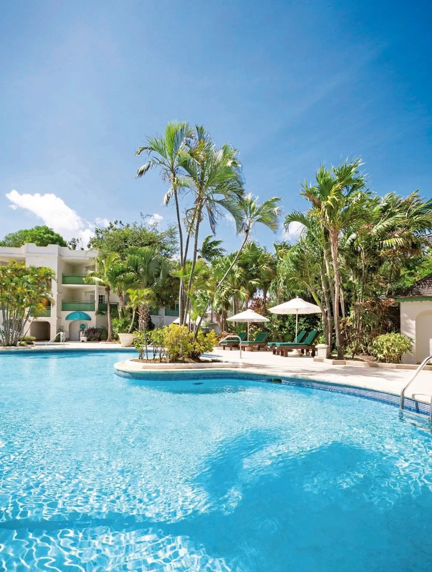 Mango Bay OUTDOOR_POOL