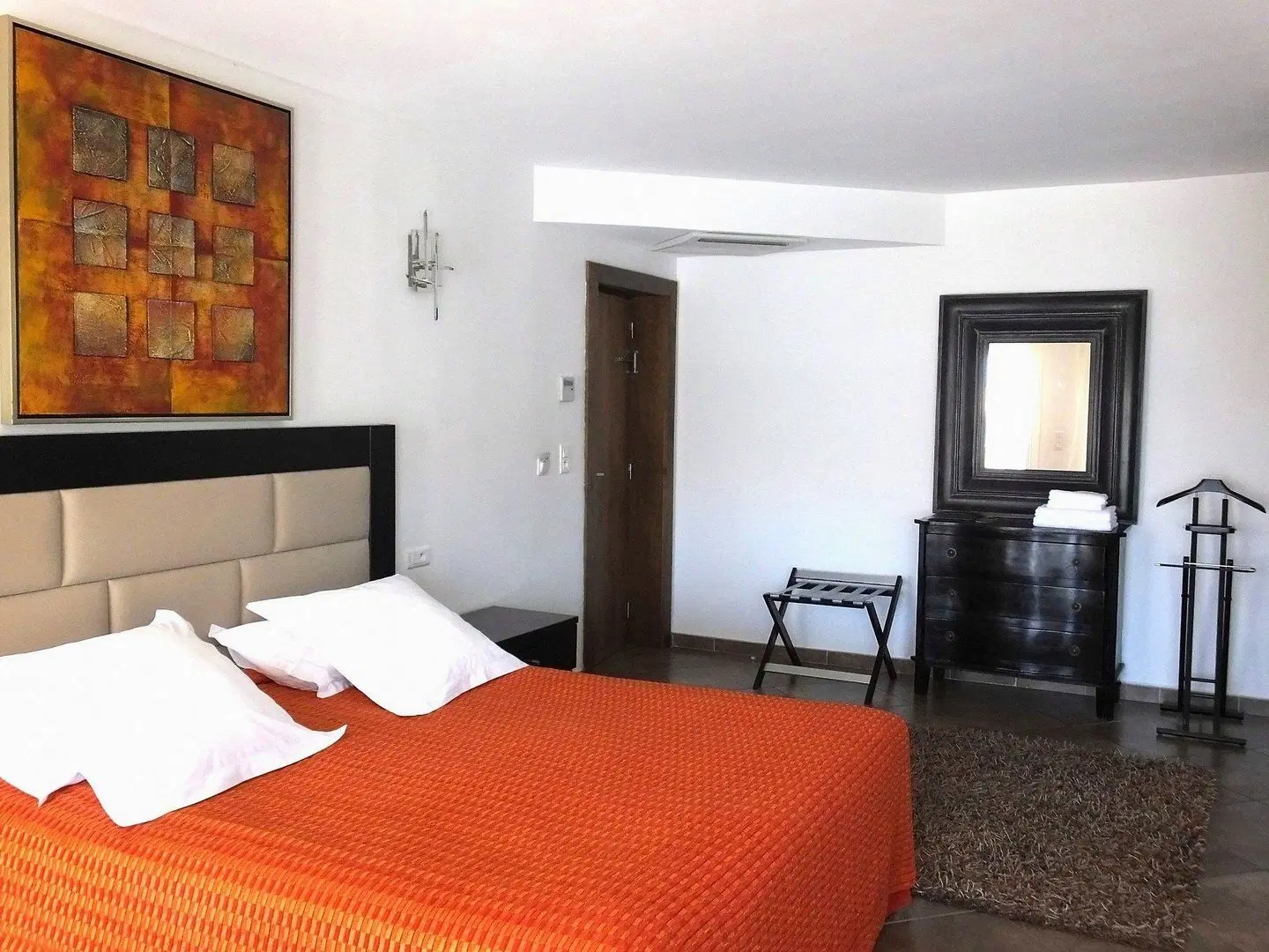 Mariana ROOM_EXAMPLE