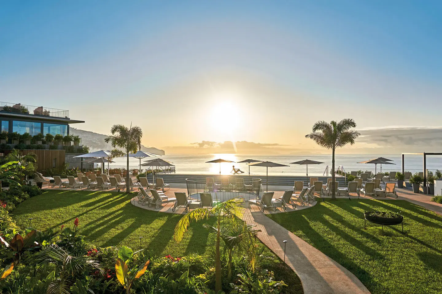 Les Suites at The Cliff Bay LANDSCAPE