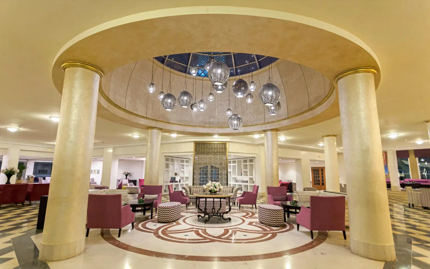 Marhaba Club LOUNGE_LOBBY