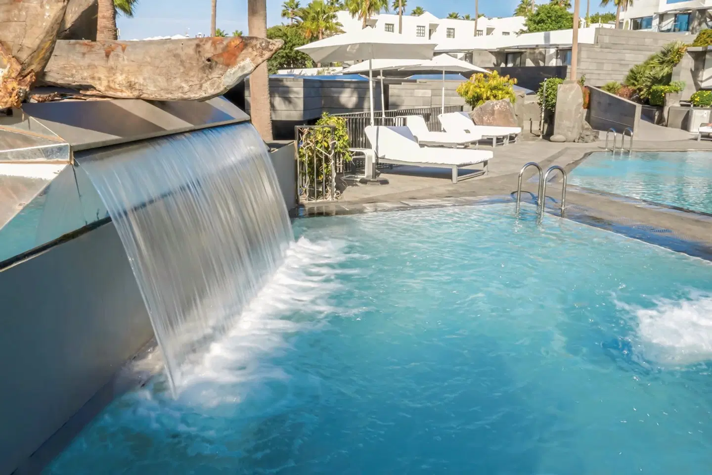 La Isla y el Mar Hotel Boutique OUTDOOR_POOL