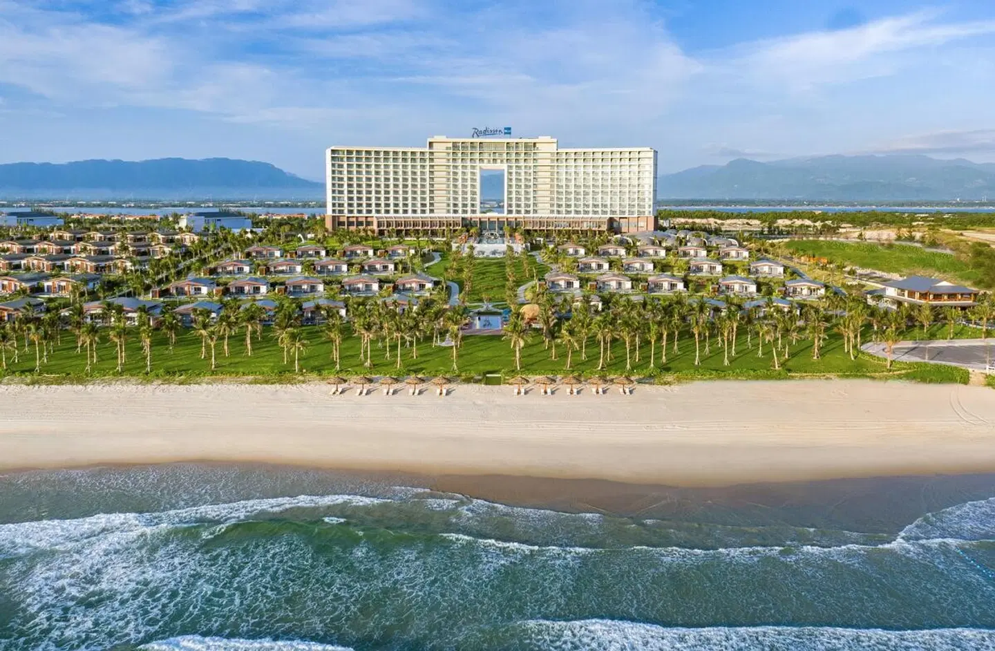 Radisson Blu Resort Cam Ranh EXTERIOR