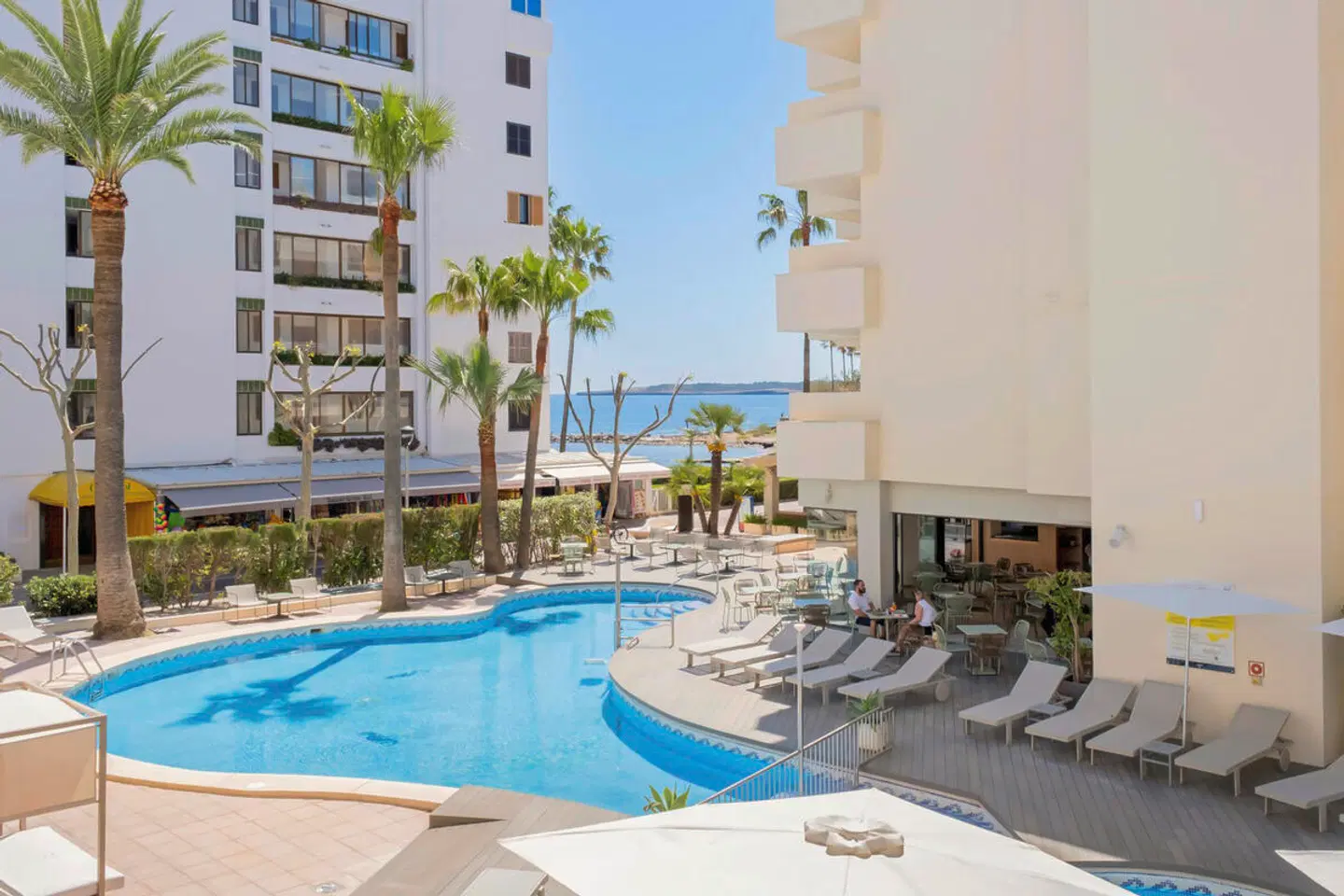 Cabot Cap de Mar Spa OUTDOOR_POOL