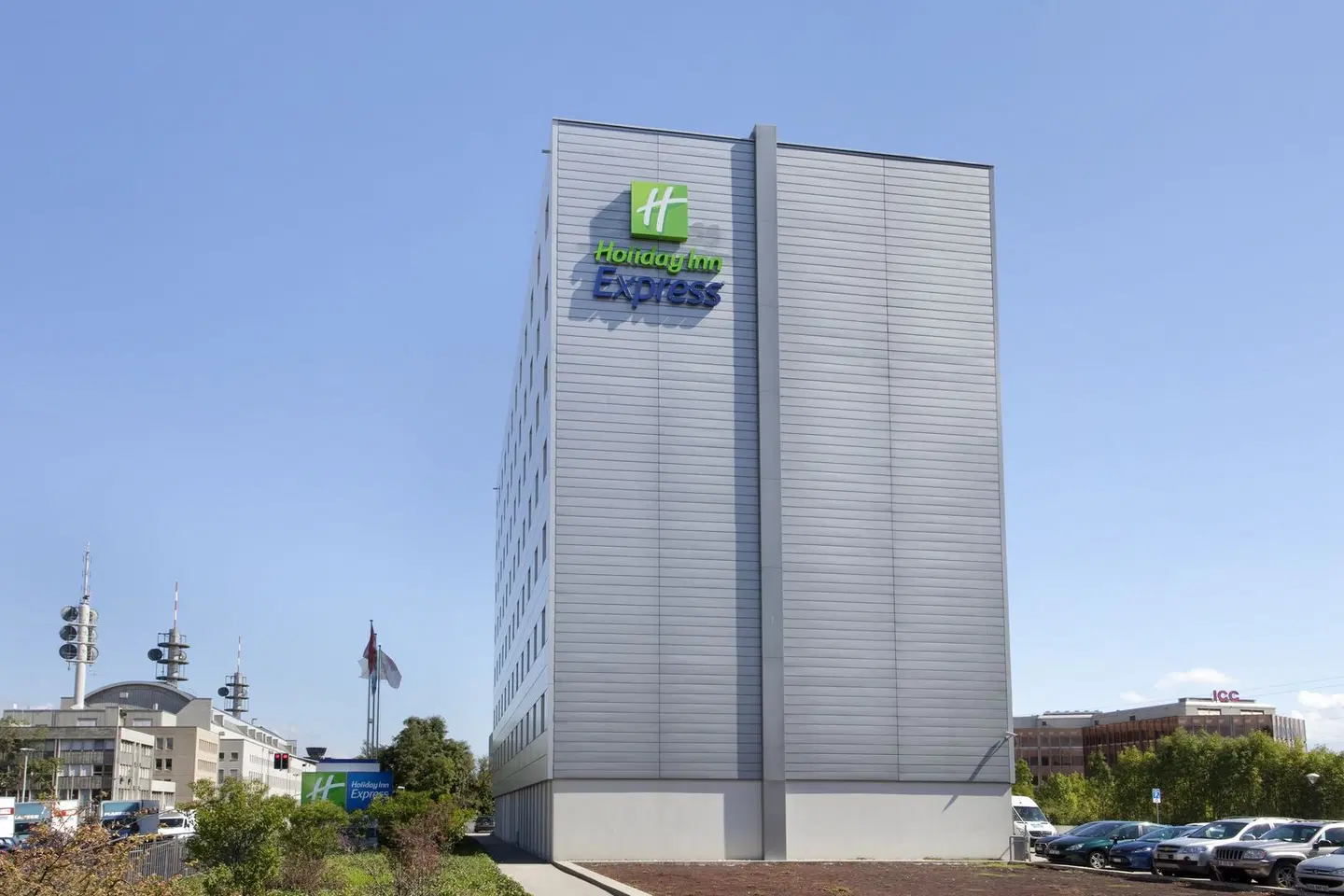 Holiday Inn Express Geneva Airport by IHG EXTERIOR