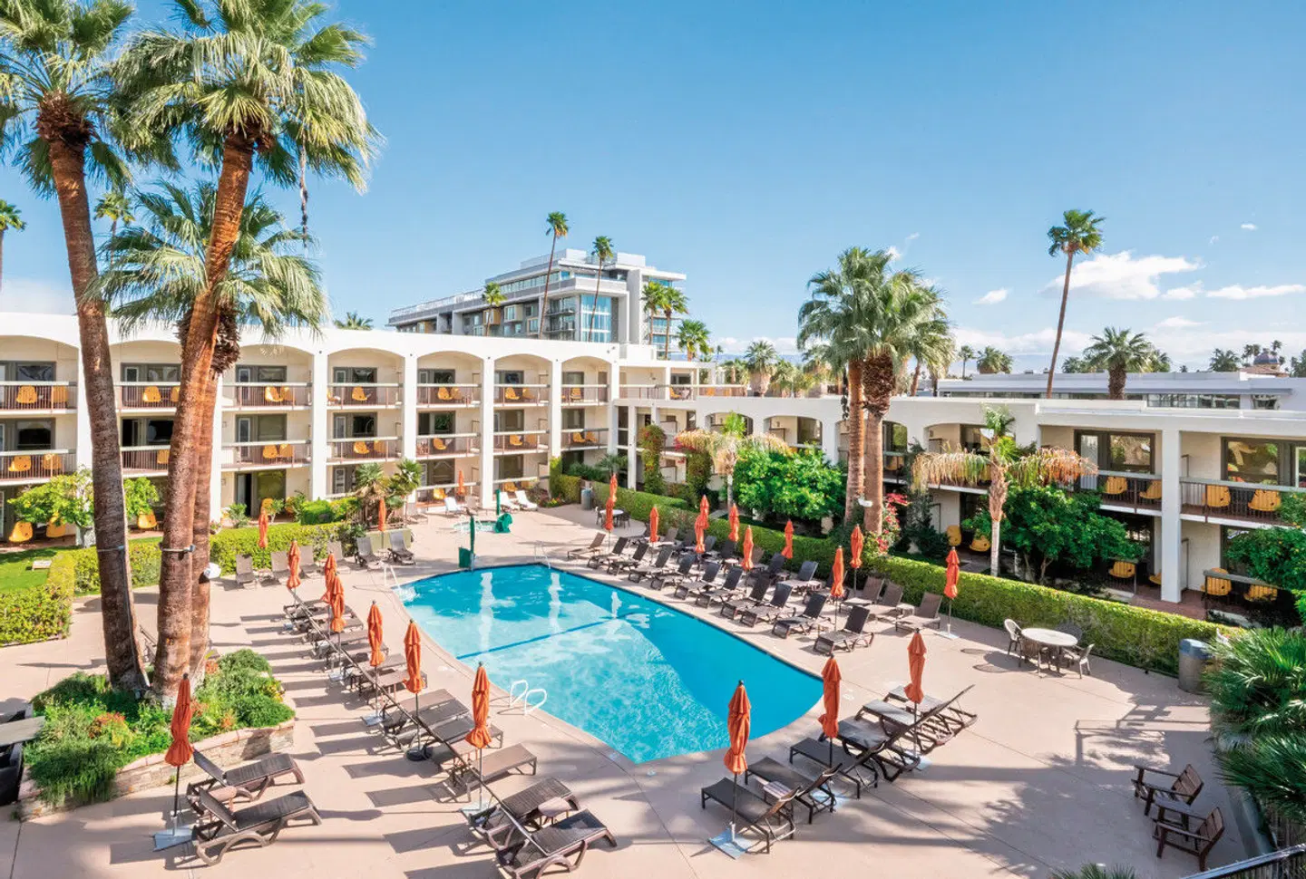 Palm Mountain Resort & Spa OUTDOOR_POOL