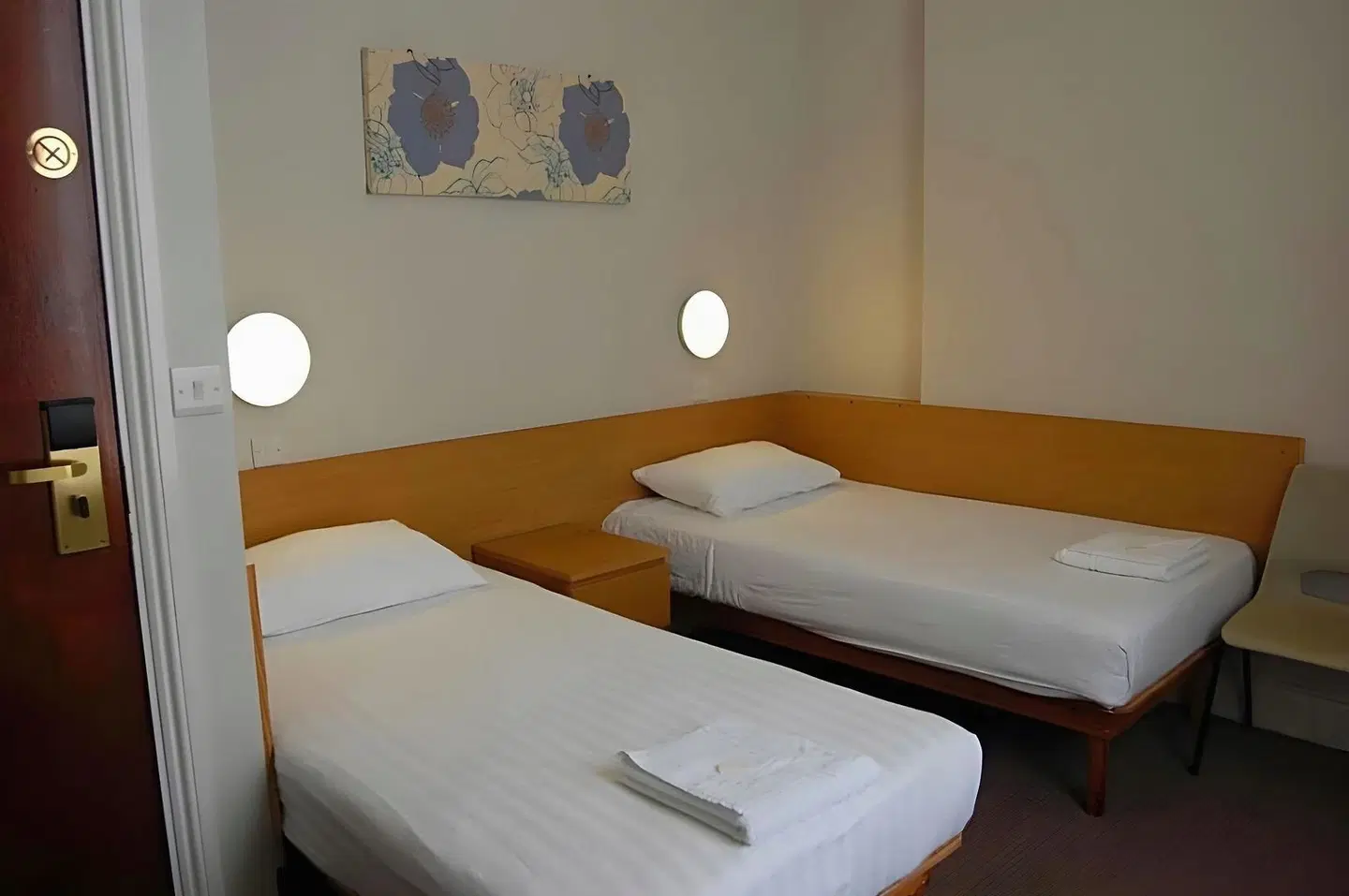 Lords Hotel London ROOM_EXAMPLE