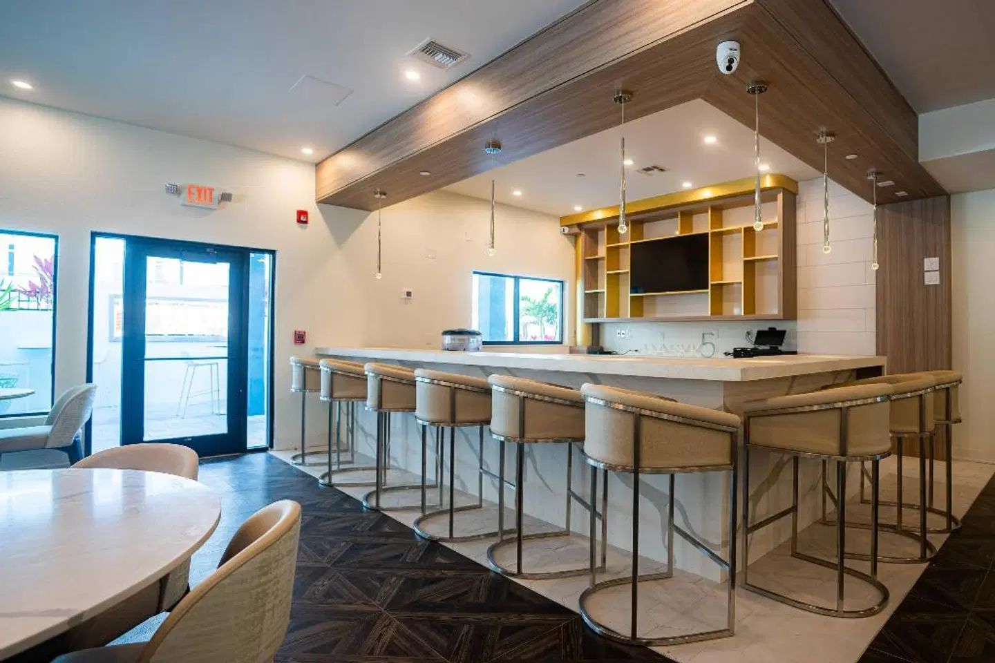 DASKK Orlando Hotel Near Universal Blvd, Ascend Hotel Collection Bar