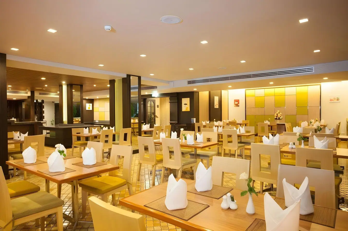 Phuket Merlin Hotel Restaurant