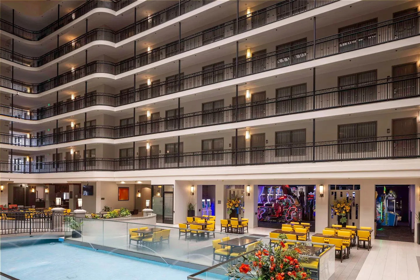 Embassy Suites by Hilton Anaheim - North EXTERIOR
