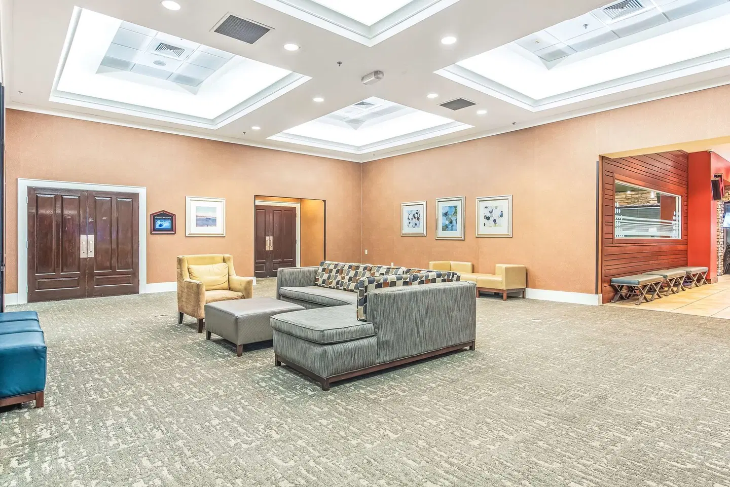DoubleTree by Hilton Columbus LOUNGE_LOBBY