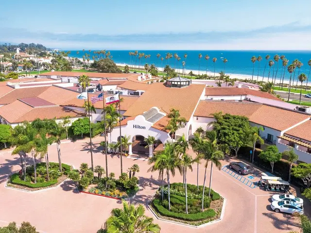 Hilton Santa Barbara Beachfront Resort Terrasse