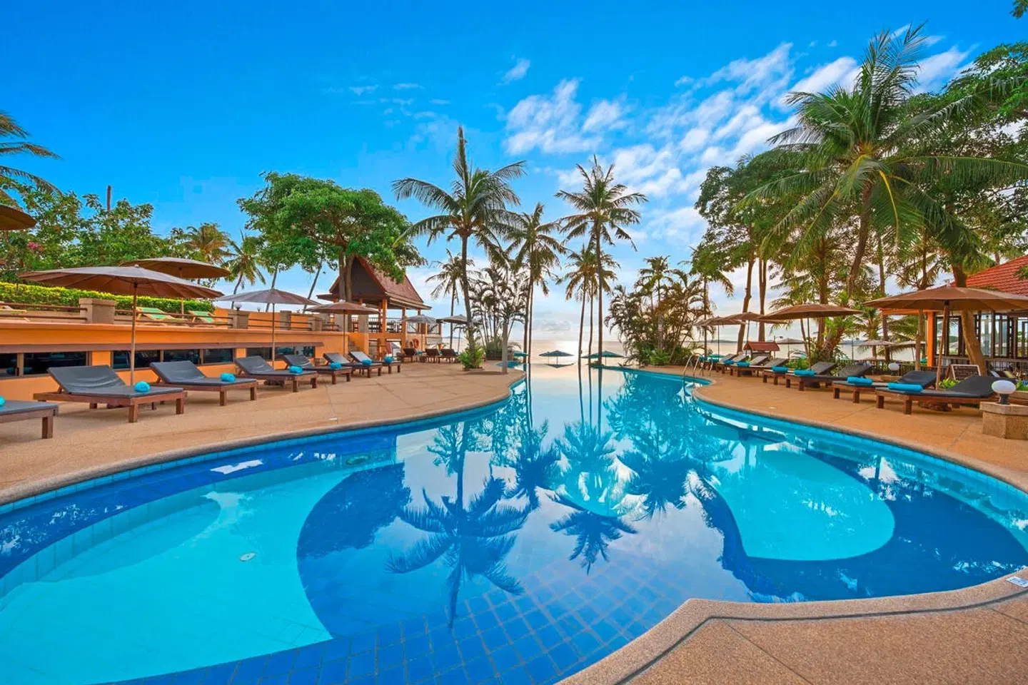 Pinnacle Samui Resort OUTDOOR_POOL