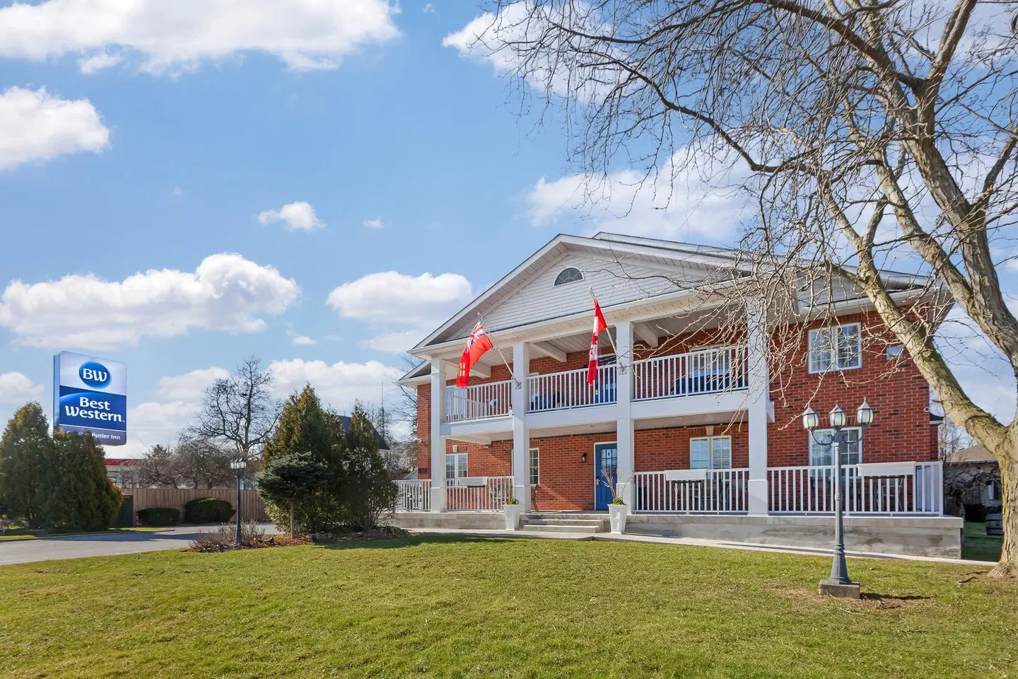 Best Western Colonel Butler Inn EXTERIOR