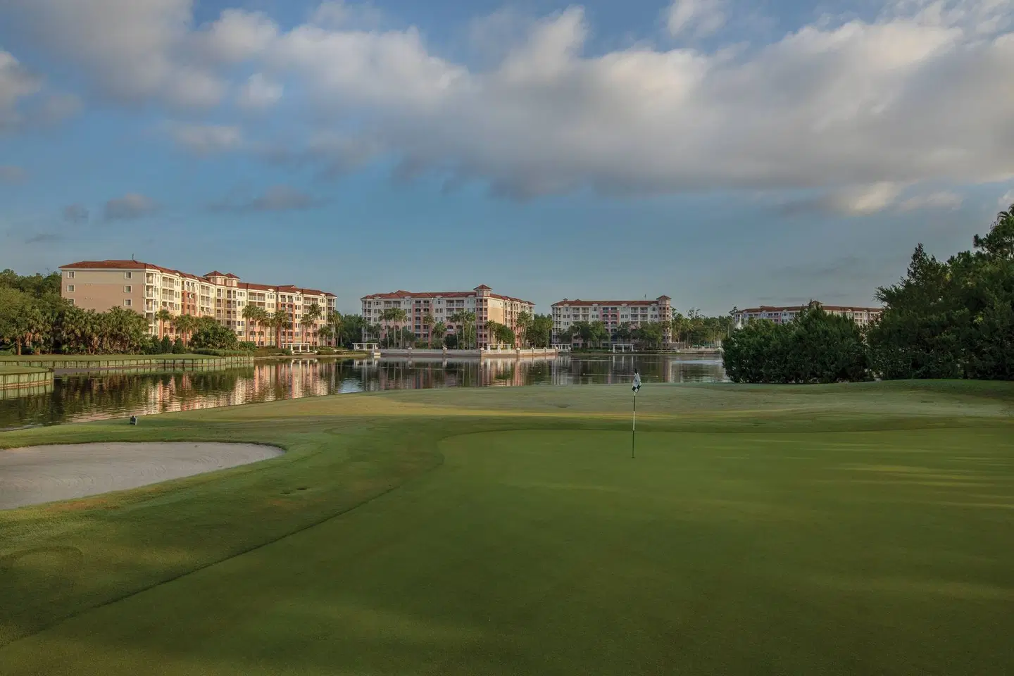 Marriott's Grande Vista EXTERIOR