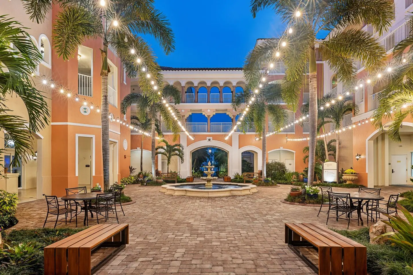 Marriott's Grande Vista EXTERIOR