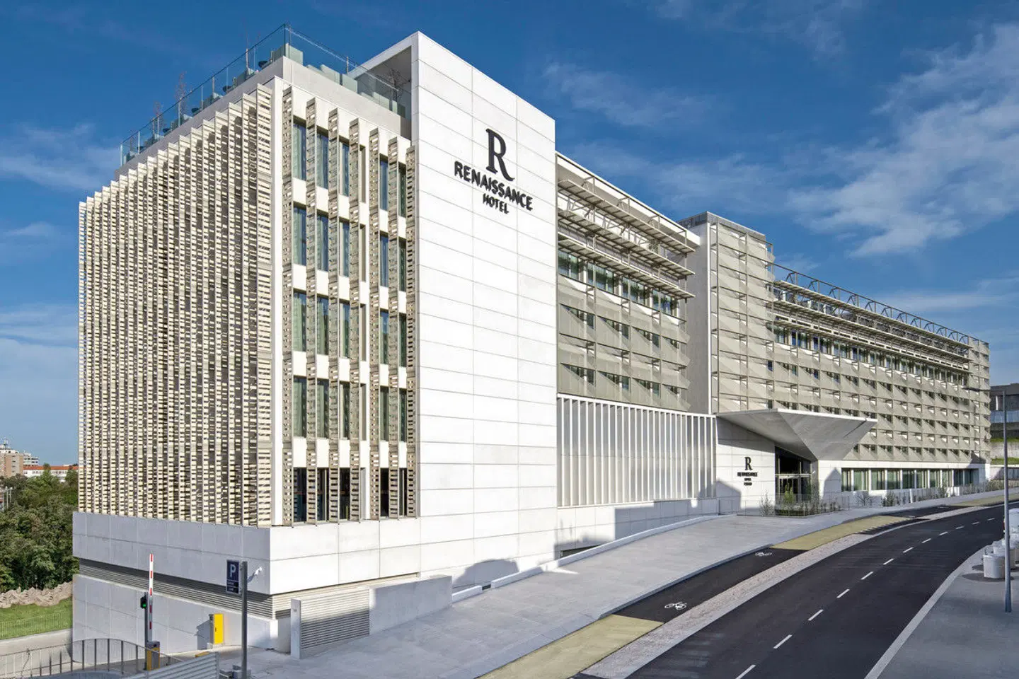 Renaissance Porto Lapa Hotel EXTERIOR