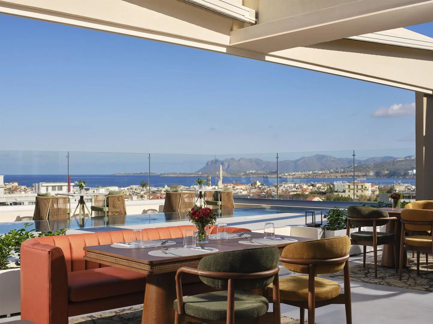 Hilton Garden Inn Chania City Terrasse