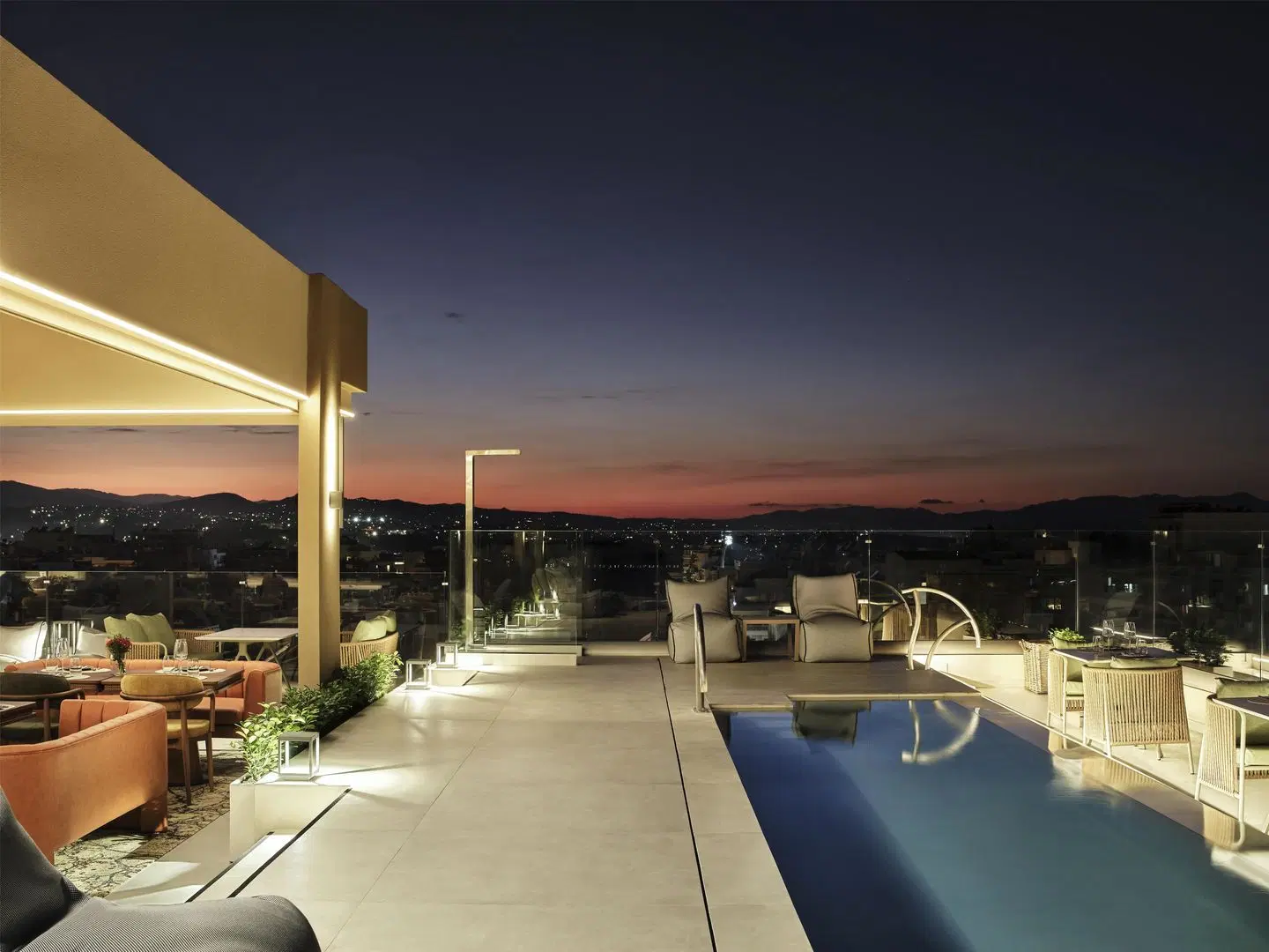 Hilton Garden Inn Chania City Terrasse