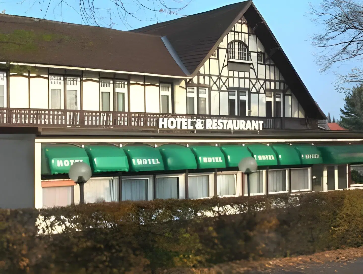 Schweizerhaus EXTERIOR