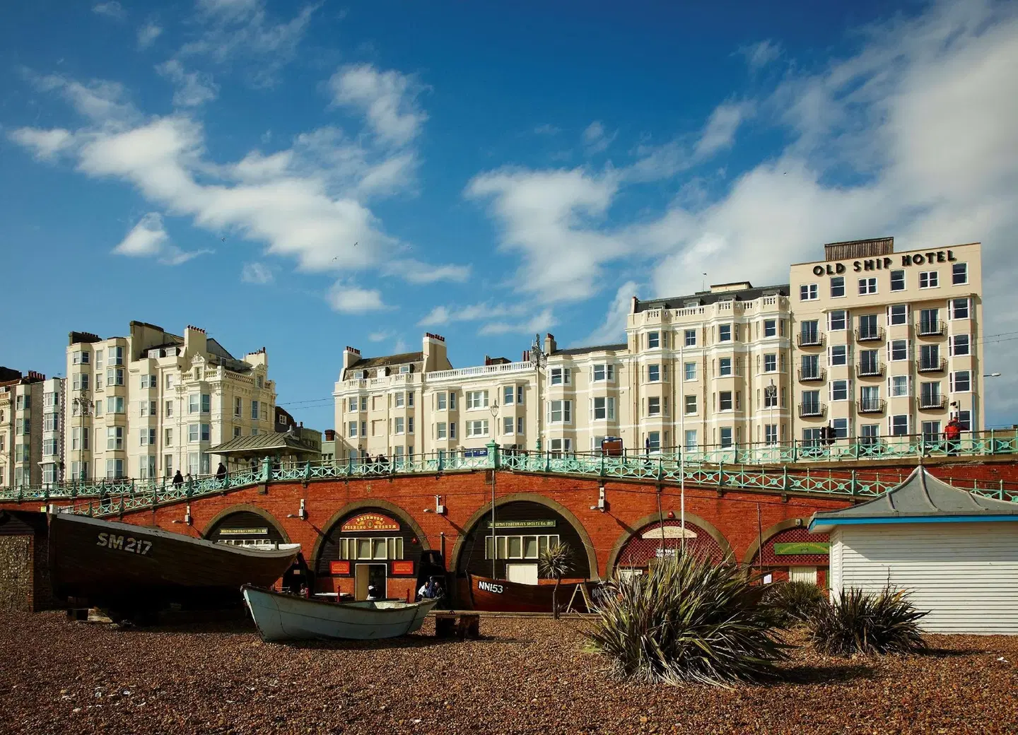 The Old Ship Hotel EXTERIOR
