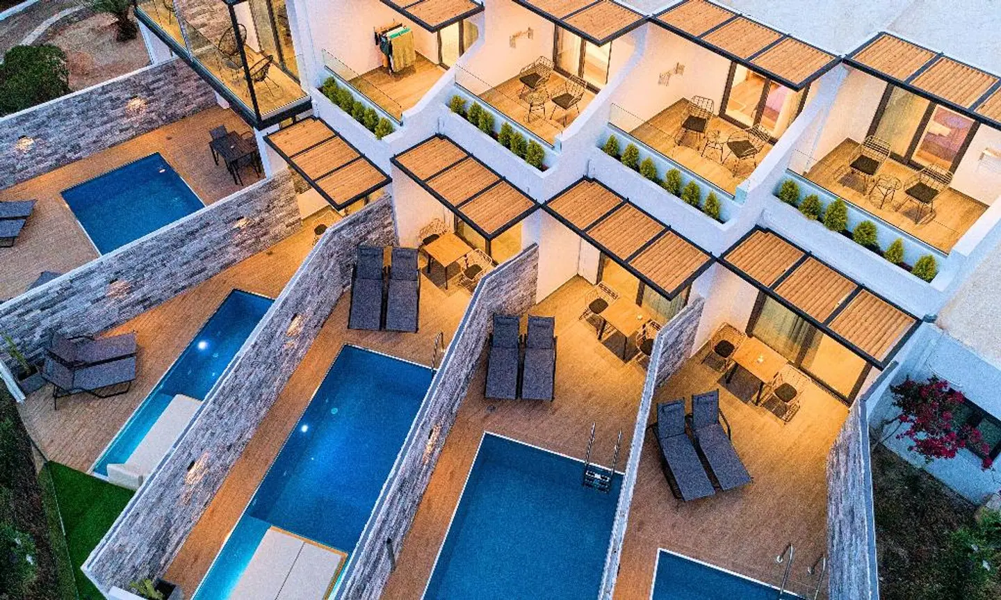 Aelia Suites Hallenbad