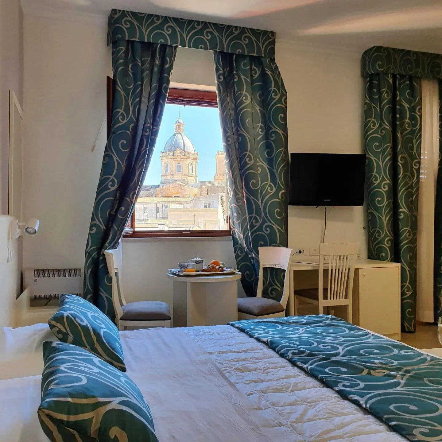 Centrale ROOM_EXAMPLE